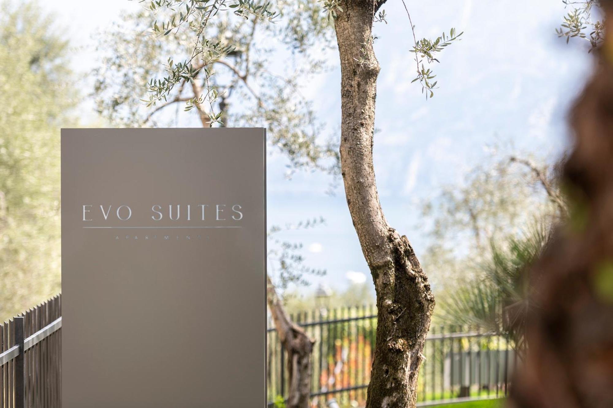 Evo Suites Apartments Limone sul Garda Zewnętrze zdjęcie